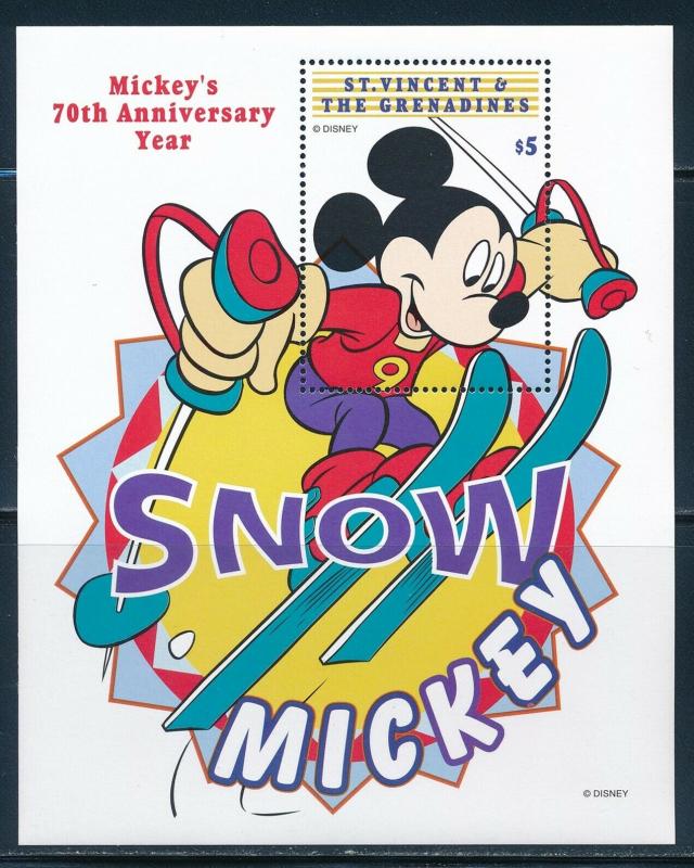 Disney St-Vincent - Souvenir Sheet Mickey Skiing #2665 (1999)