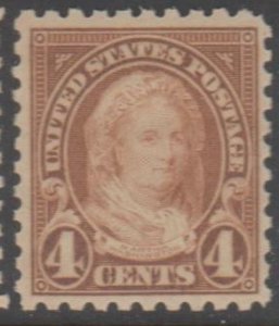 U.S. Scott #585 Martha Washington Stamp - Mint Single