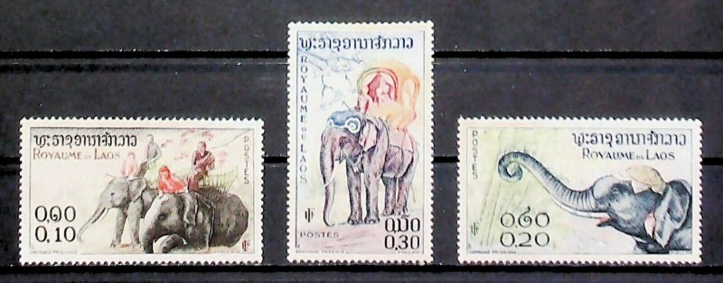 1958 Laos Laotian Elephants MNG 3 Values A22P2F7677-