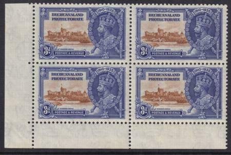 Bechuanaland 1935 SC 119 Var/SG113a Block of 4 MLH Top left Extra Flagstaff