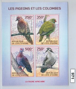 971 -  IVORY COAST Cote D'Ivoire ERROR - MISPERF stamp sheet 2014 Pigeons  Doves