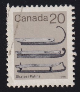 Canada 922 Ice Skates 20¢ 1982