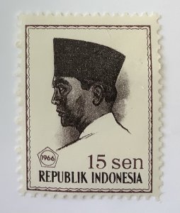 Indonesia 1966-67 Scott 673 MH - 15s,  President Sukarno