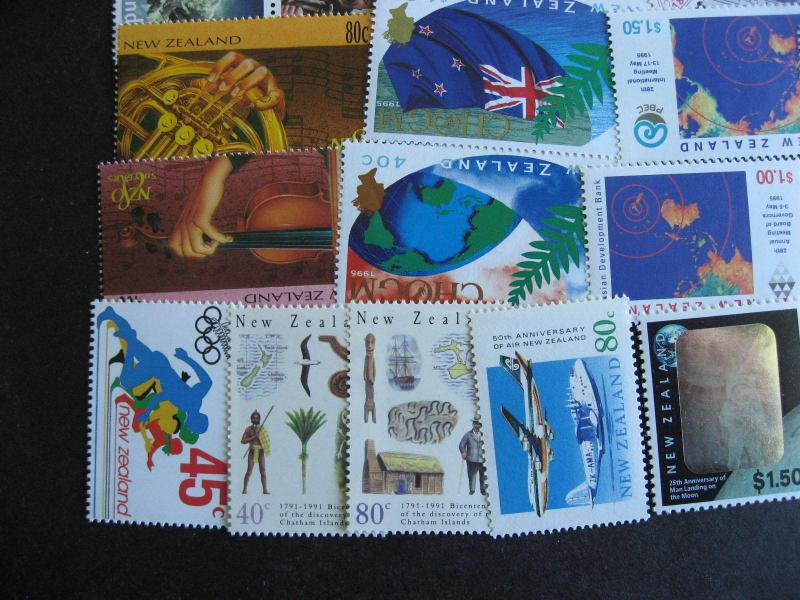 NEW ZEALAND 33 different MNH stamps 1990 to 2005 era, check them out! 