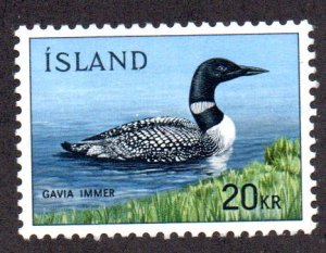 ICELAND 388 MNH SCV $6.00 BIN $3.60 DUCK