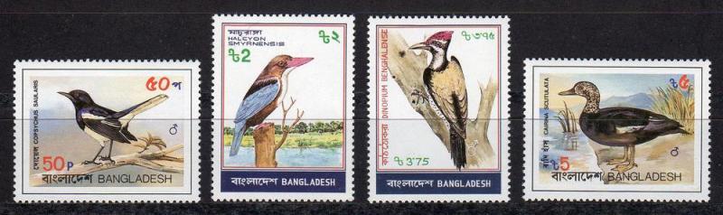 Bangladesh 221-24 - Mint-NH - Birds (cv $8.25)