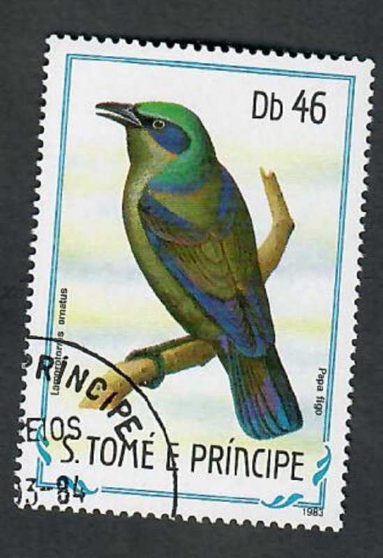 St. Thomas & Prince Islands #744 Birds used single
