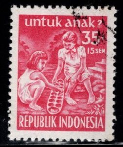 Indonesia Scott  B79 Used 1954 semi-postal stamp