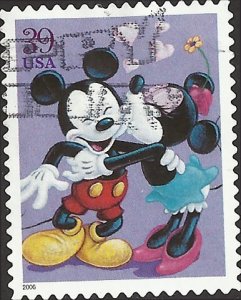 # 4025 USED MICKEY AND MINNIE MOUSE