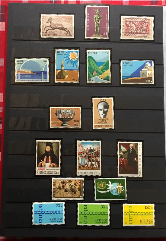 COLLECTION OF CYPRUS MNH STAMPS IN AN ALBUM - 225 STAMPS