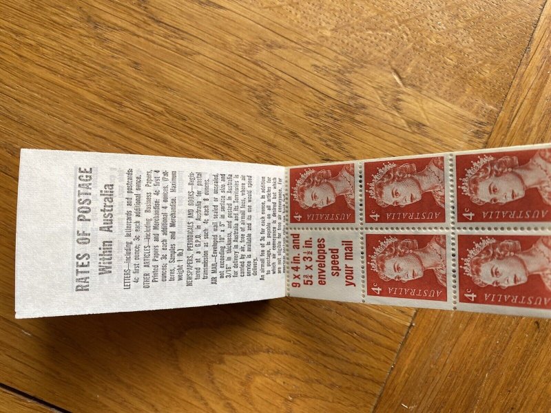 Australia 1966 60c Booklet SGSB39 Edition V67-1 Fine & Complete