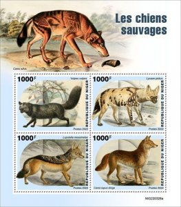 Niger - 2022 Wild Dogs, African Wild Dog, Dingo - 4 Stamp Sheet - NIG220328a