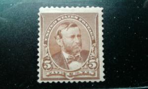 US #223 mint hinged e195.4384