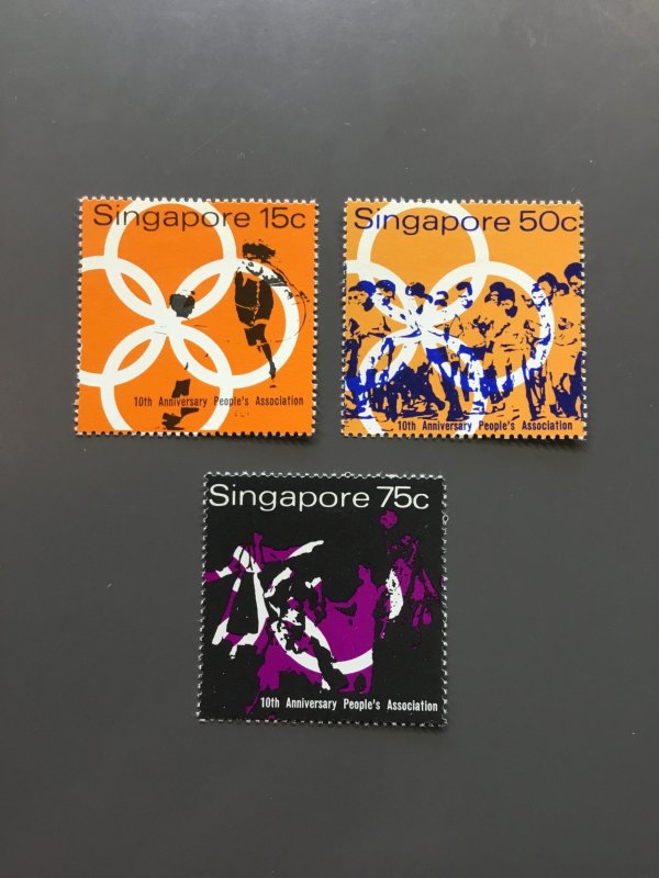 Singapore 116-118 VF MH. Scott $ 7.75