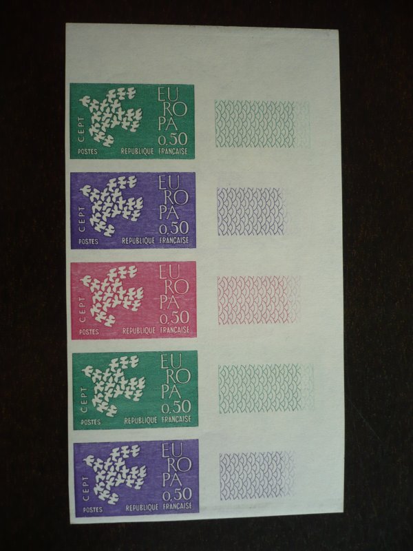 Europa 1961 - France - Imperf Strip of 5 (Colour Proofs)?