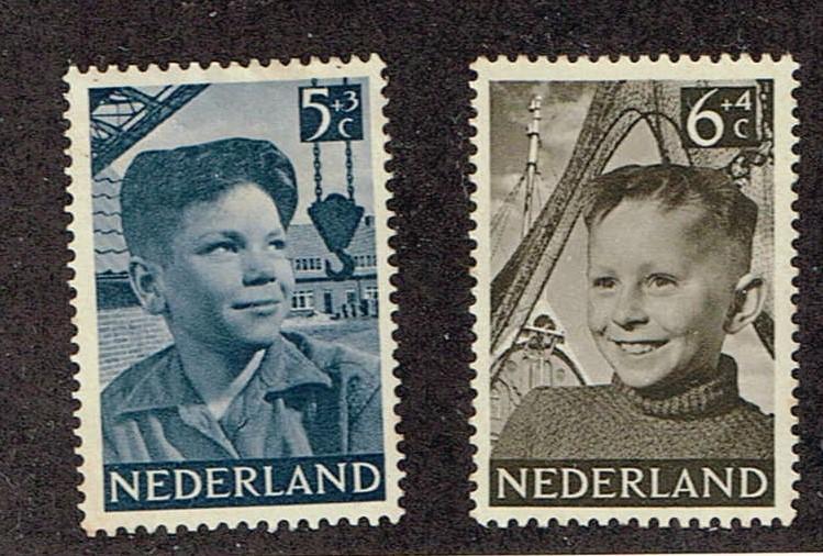 Netherlands  1921  B230-231  MH  Heavy hinges
