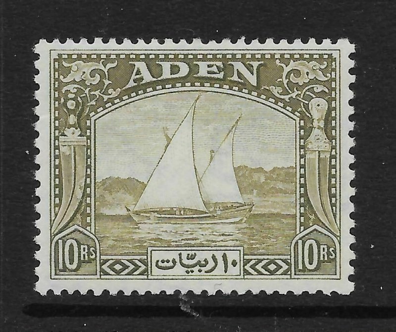 ADEN SG12 1937 10r OLIVE-GREEN MTD MINT