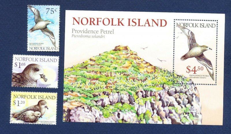 NORFOLK ISLAND - 679-682  - VF MNH - birds - 1999 