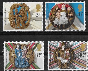 Great Britain # 732-35  Christmas 1974    (4) Mint NH