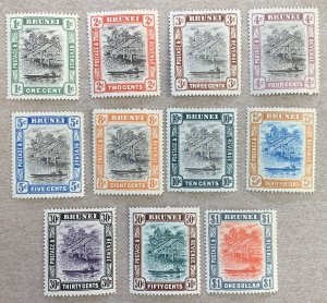 Brunei 1907-10 set of 11 with bright colors. Scott 13/36, CV $259.75. SG 23-33