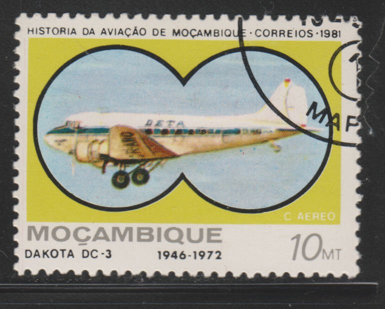 Mozambique C43 Douglas Dakota DC-3 1981