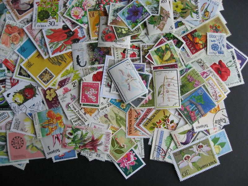 FLOWERS topic 960 different stamps + 12 SS, includes postally used!