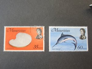 Mauritius 1976 Sc 348b,351b FU