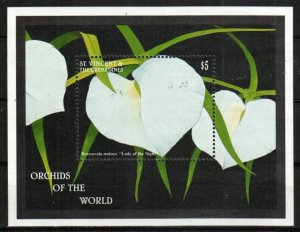 Saint Vincent Stamp 2494  - Orchids of the World