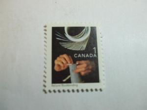 Canada #1673 mint nh
