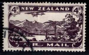 New Zealand Scott C2 Used airmail stamp , wmk 61 CV $27.50