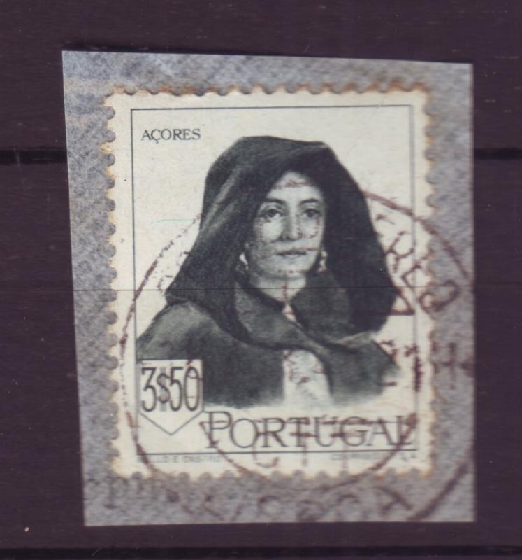 J18490 JLs stamps 1947 portugal hv of set used on piece #682 woman