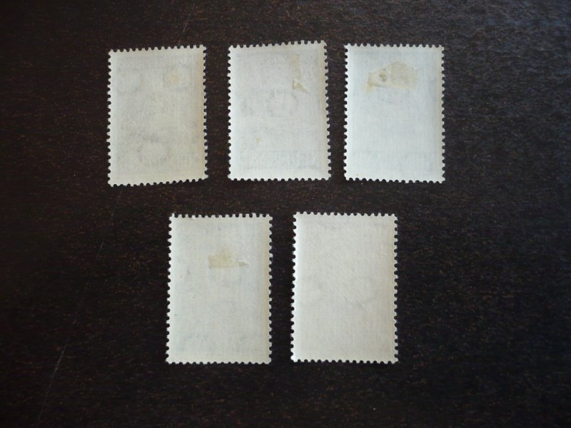 Stamps - Netherlands - Scott# B139-B143 - Mint Hinged Set of 5 Stamps