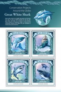 MALDIVES 2015 SHEET GREAT WHITE SHARKS MARINE LIFE mld15910a