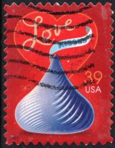 SC#4122 39¢ Love: Hershey's Kiss Booklet Single: (2007) Used