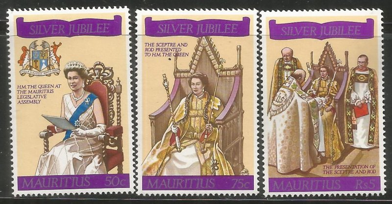 MAURITIUS  433-435  MNH,  QEII  SILVER JUBILEE