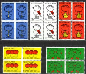 Netherlands Sc# B452-B456 MNH block/4 1969 Children and Music