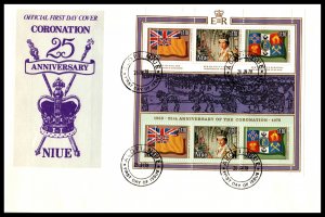 Niue 221 Queen Elizabeth II Souvenir Sheet U/A FDC