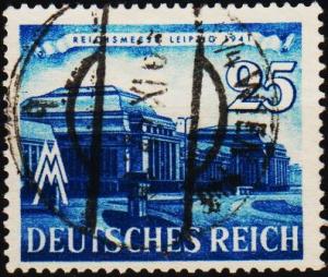 Germany. 1941 25pf  S.G.755 Fine Used