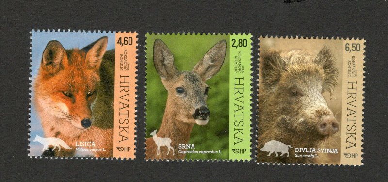 CROATIA-MNH** SET-CROATIAN FAUNA-WOODLAND ANIMALS-ROE DEER, FOX, BOAR-2015.