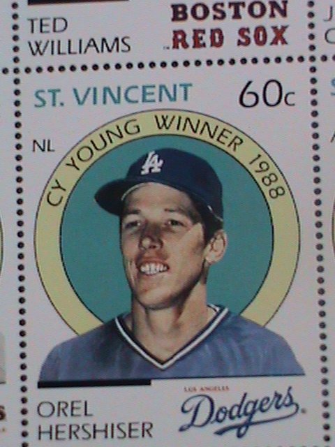 ST.VINCENT-1989 SC#  1226 -MAJOR LEAGUE BASEBALL IN STAMPS MNH SHEET #3 -VF