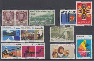 Australia Sc 264a/540 MNH. 1954-1972 issues, 4 cplt sets VF