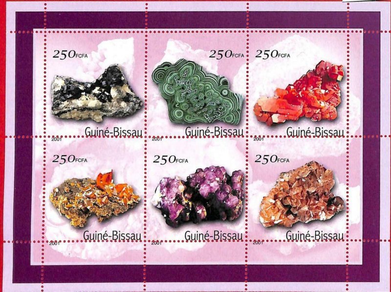 A0780 -  GUINEA-BISSAU -  ERROR   MISSPERF SHEET - NATURE: Minerals  2001