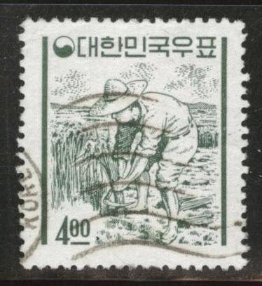 Korea Scott 366 stamp from 1962-66 unwatermarked