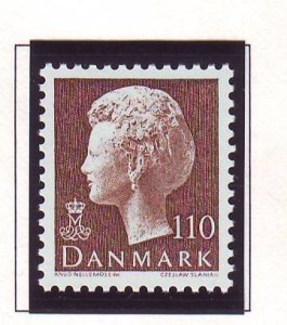 Denmark Sc 632 1979 110 ore brown Queeen Margrethe stamp mint NH