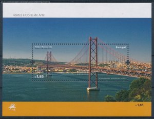 [123486] Portugal 2008 Railway train Bridges architecture Souvenir sheet MNH