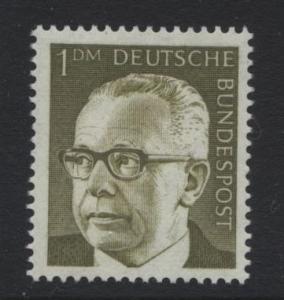 GERMANY. -Scott 1038 -Pres.G.Heinemann - 1970- MNH - Single 1m Stamp