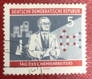 1960 Germany FFR Scott 525 used CV$0.25 Lot 798 Scientist and chemical formula