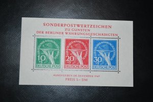 Germany Scott 9NB3a MNH SS Bears