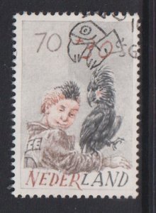 Netherlands  #B584  used  1982  children and animals  70c
