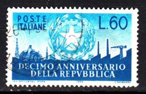 Italy 712 used